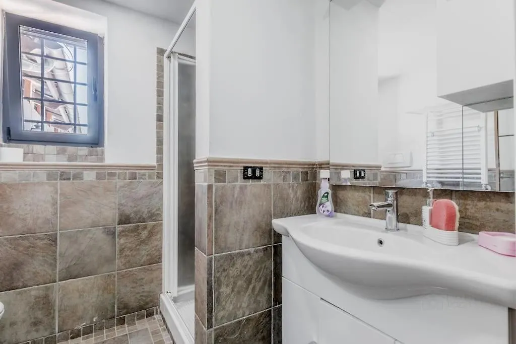 Apartment Ninkasi Mono Loft Con Vista Sulle Mura Aureliane Rome